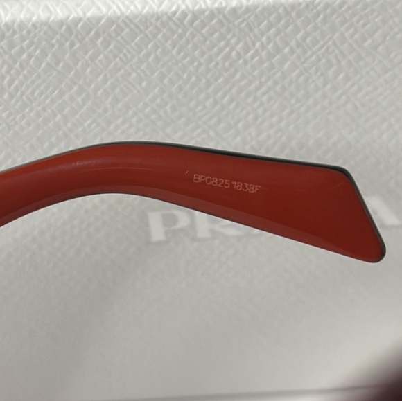 💯 - Authentic New PradaWomen's 0pr 17ws Sunglasses - Picture 16 of 17